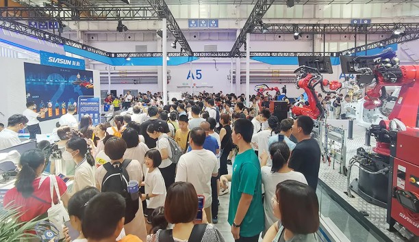 人氣爆棚！新松世界機器人大會亮劍高端應用，廣受各方關注